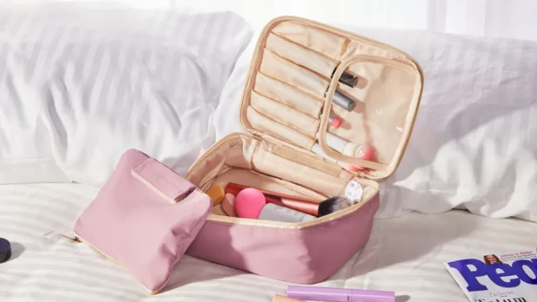 Best Travel Makeup Bags